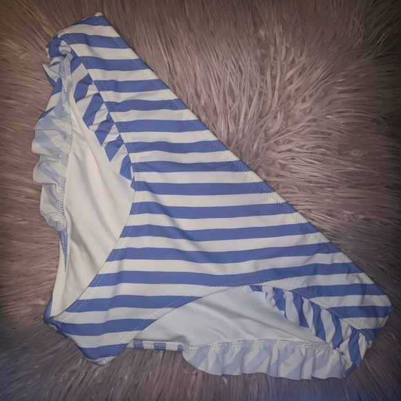 VICTORIA’S SECRET Striped Bikini Set ☀️ - Picture 4 of 8